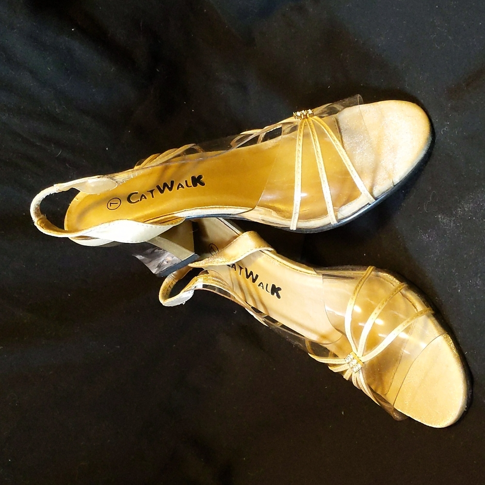 Catwalk Beige Chunk Clear High Heels